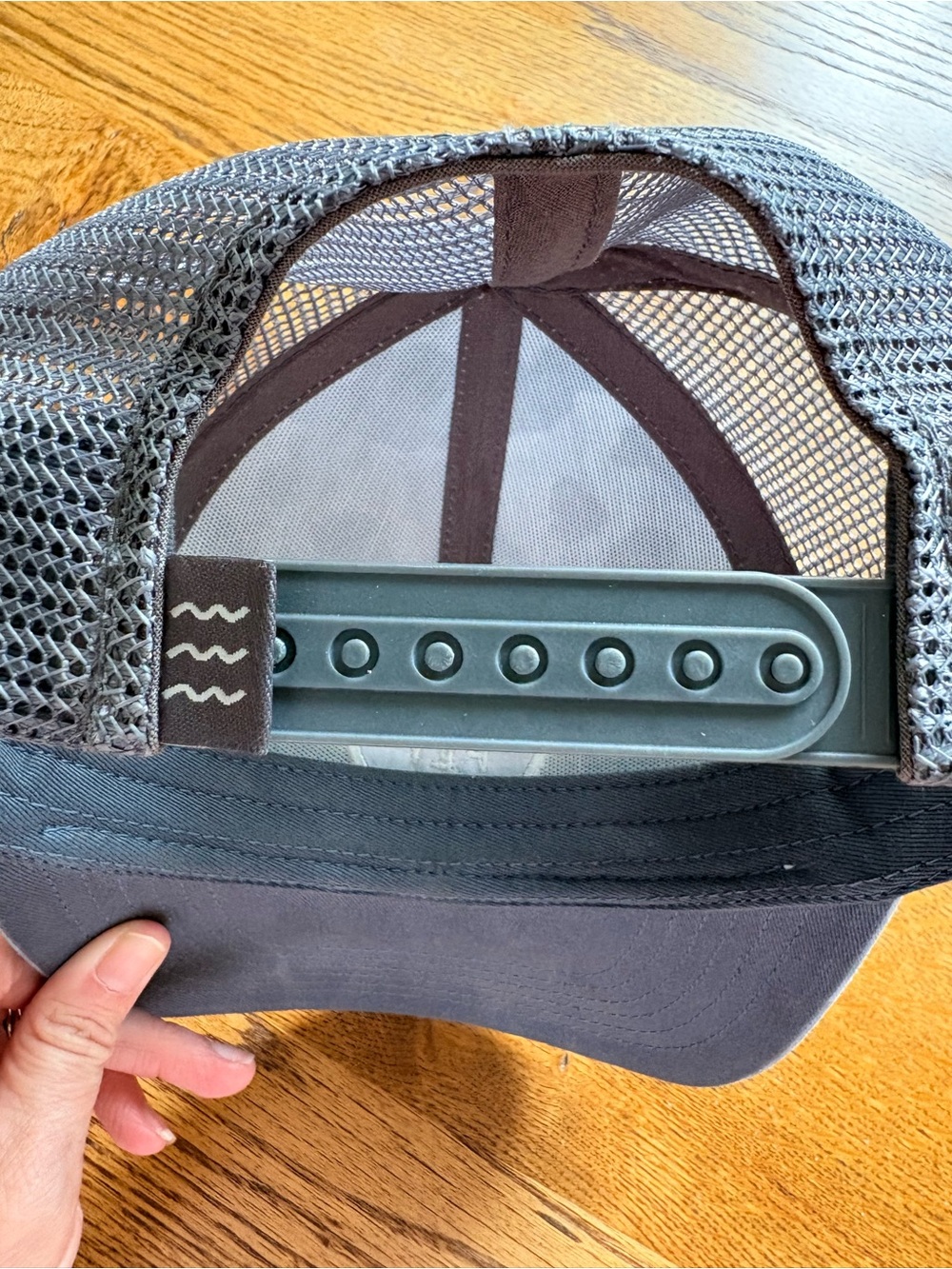 New without tags Free Fly Men’s SnapBack' Light Bluish- Gray Camo Trucker Hat - Picture 7 of 8